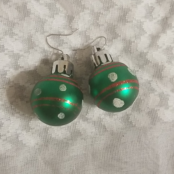 5/$20** Christmas Ornament Earings - Picture 2 of 5